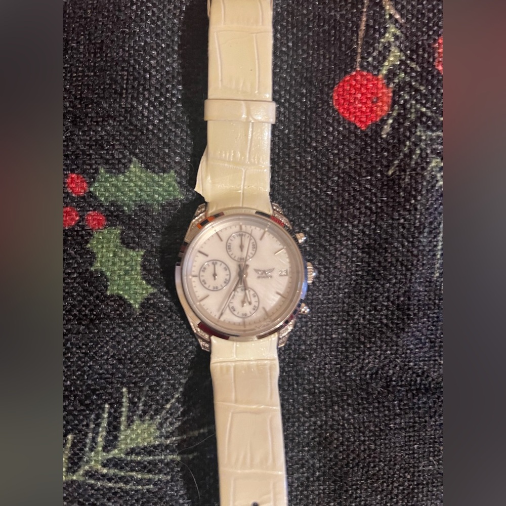 🎆 3 for $20 🎆    Aviator Women’s Watch